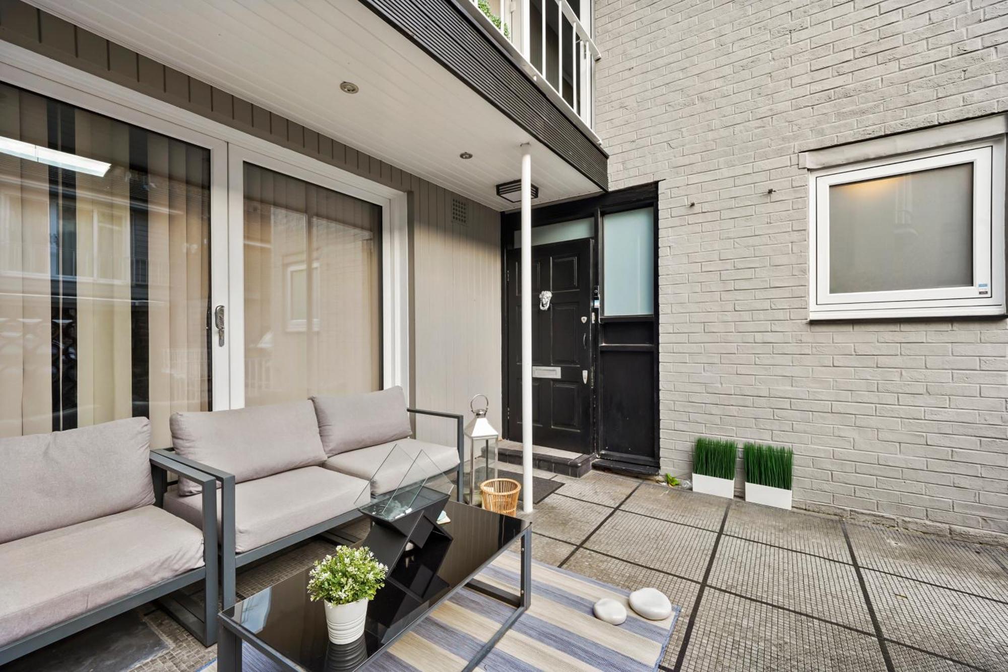 Mews House London With Private Patio & Parking 빌라 외부 사진