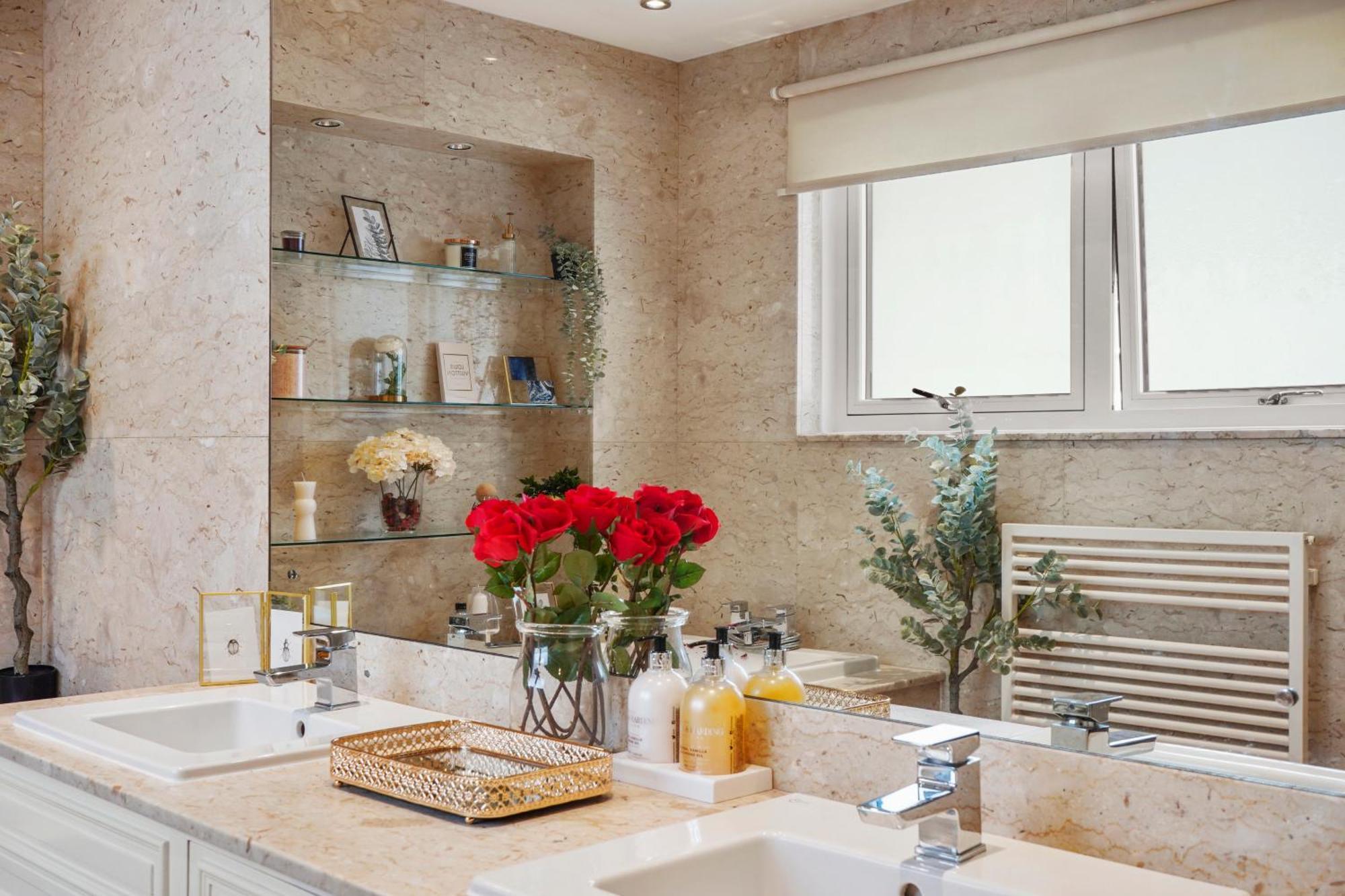 Mews House London With Private Patio & Parking 빌라 외부 사진